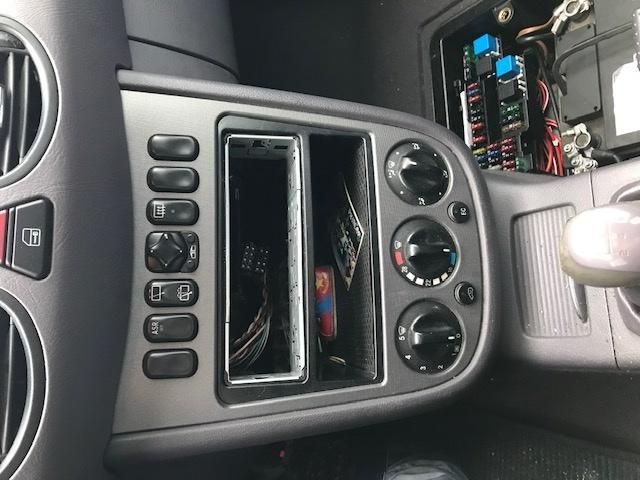 bontott MERCEDES-BENZ A-CLASS Fűtőmotor (Klímás)