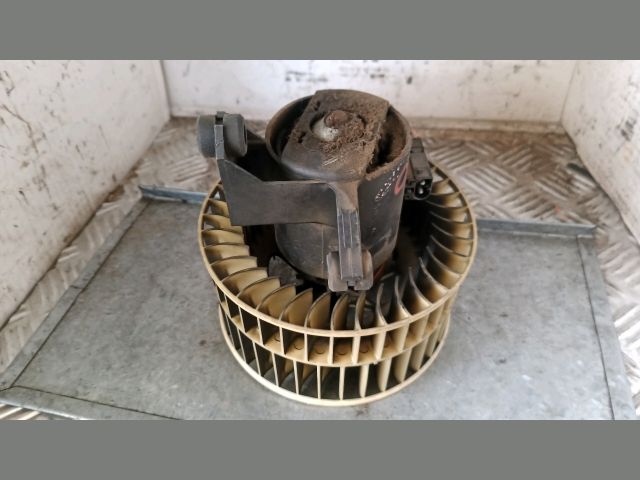 bontott MERCEDES-BENZ A-CLASS Fűtőmotor (Klímás)