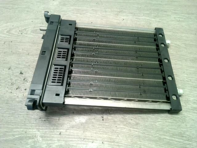 bontott MERCEDES-BENZ A-CLASS Fűtőradiátor (Elektromos)