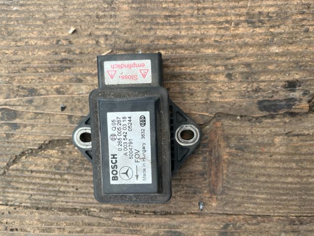 bontott MERCEDES-BENZ A-CLASS Gyorsulás Jeladó