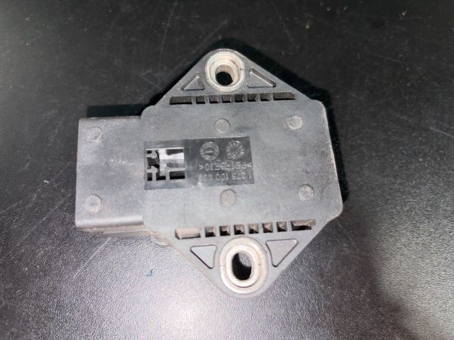 bontott MERCEDES-BENZ A-CLASS Gyorsulás Jeladó