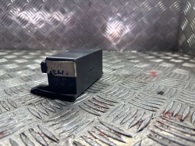 bontott MERCEDES-BENZ A-CLASS Gyújtó Elektronika