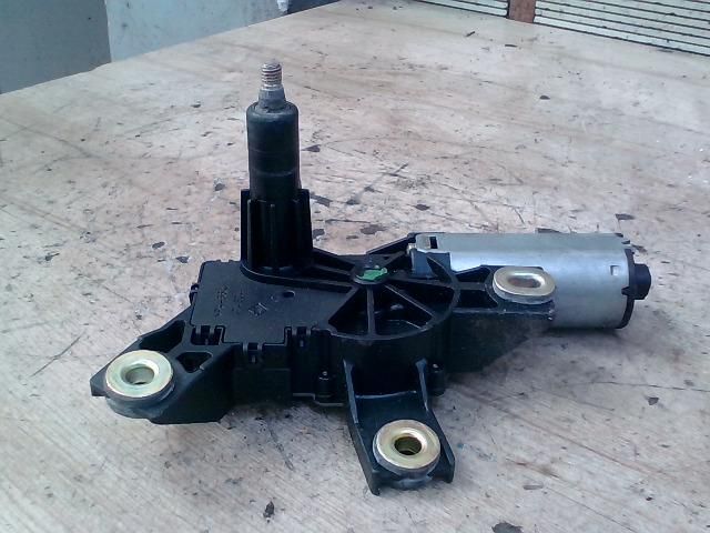 bontott MERCEDES-BENZ A-CLASS Hátsó Ablaktörlő Motor