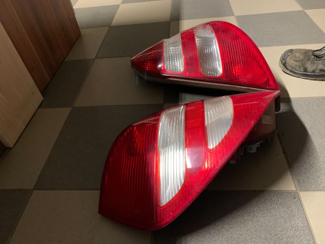 bontott MERCEDES-BENZ A-CLASS Hátsó Lámpa Szett