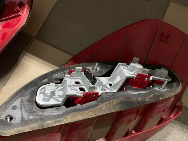 bontott MERCEDES-BENZ A-CLASS Hátsó Lámpa Szett