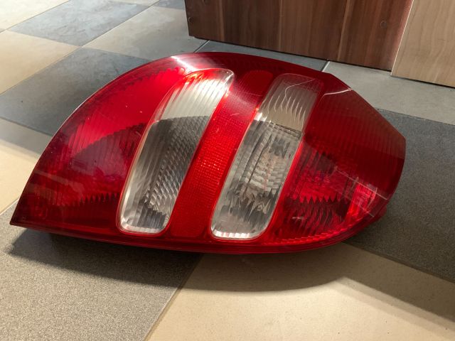 bontott MERCEDES-BENZ A-CLASS Hátsó Lámpa Szett