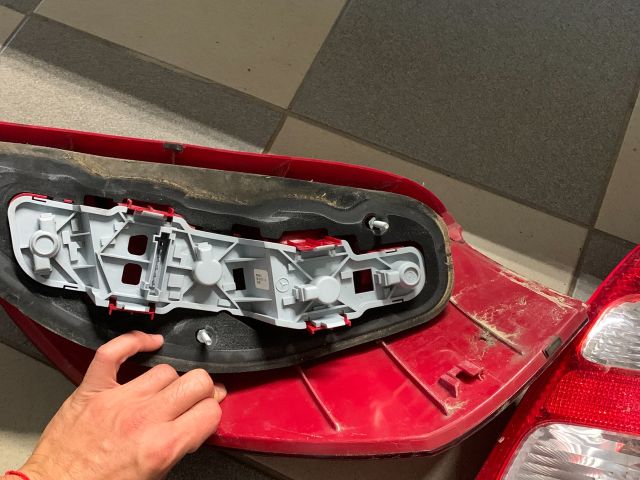 bontott MERCEDES-BENZ A-CLASS Hátsó Lámpa Szett