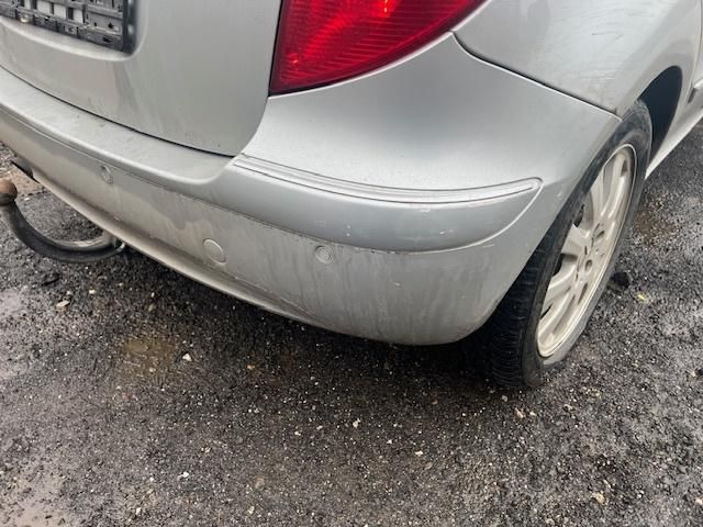 bontott MERCEDES-BENZ A-CLASS Hátsó Lökhárító (Részeivel)