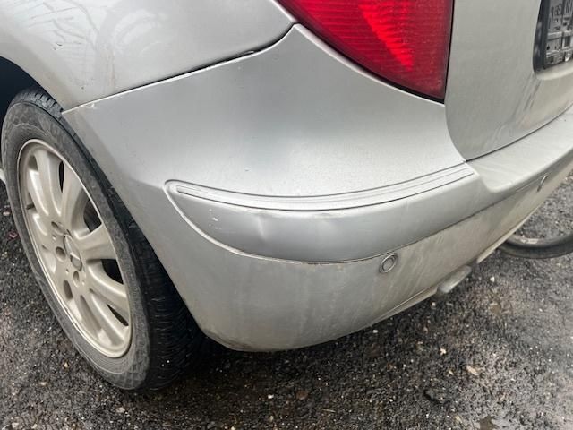 bontott MERCEDES-BENZ A-CLASS Hátsó Lökhárító (Részeivel)