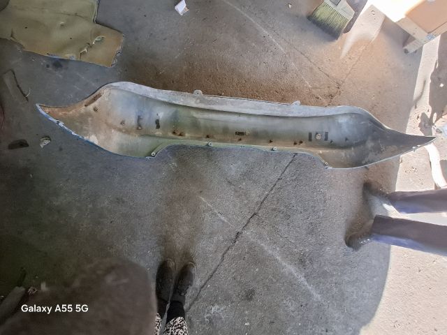 bontott MERCEDES-BENZ A-CLASS Hátsó Lökhárító (Üresen)