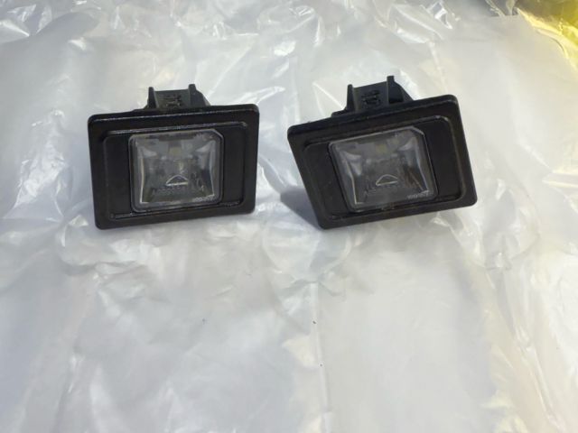 bontott MERCEDES-BENZ A-CLASS Hátsó Rendszámtábla Világítás