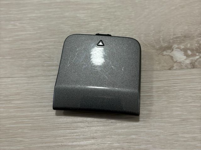 bontott MERCEDES-BENZ A-CLASS Hátsó Vonószem Burkolat