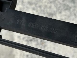 bontott MERCEDES-BENZ A-CLASS Hűtő Légterelő