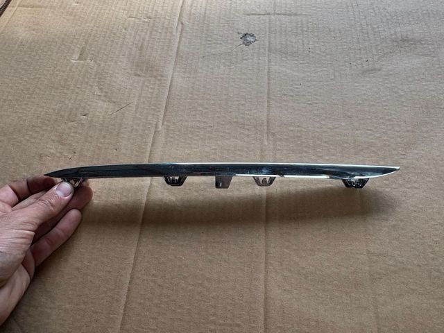 bontott MERCEDES-BENZ A-CLASS Hűtőrács