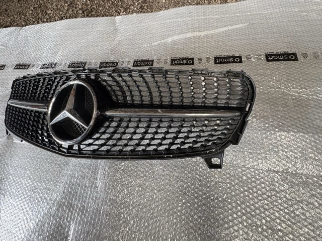 bontott MERCEDES-BENZ A-CLASS Hűtőrács