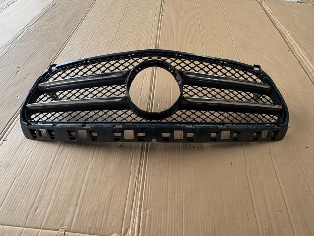 bontott MERCEDES-BENZ A-CLASS Hűtőrács