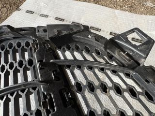 bontott MERCEDES-BENZ A-CLASS Hűtőrács