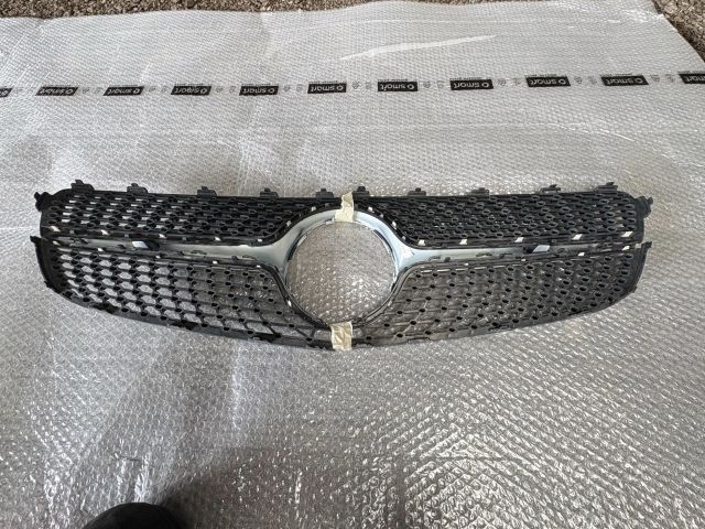 bontott MERCEDES-BENZ A-CLASS Hűtőrács