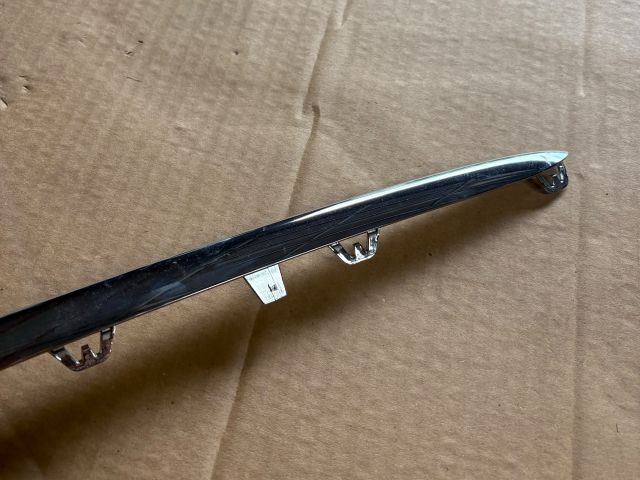 bontott MERCEDES-BENZ A-CLASS Hűtőrács