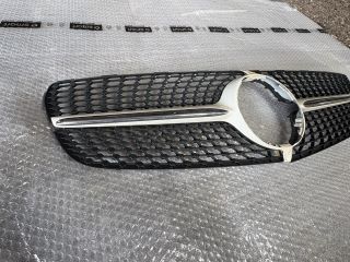 bontott MERCEDES-BENZ A-CLASS Hűtőrács