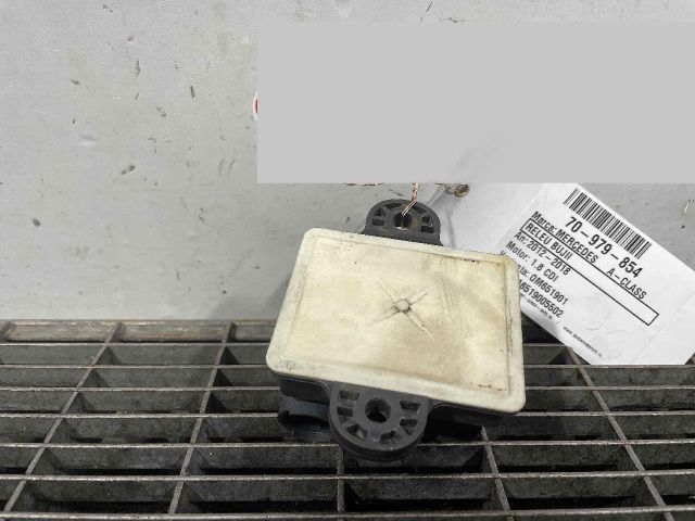 bontott MERCEDES-BENZ A-CLASS Izzító Relé