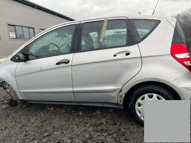 bontott MERCEDES-BENZ A-CLASS Jobb C Oszlop Burkolat