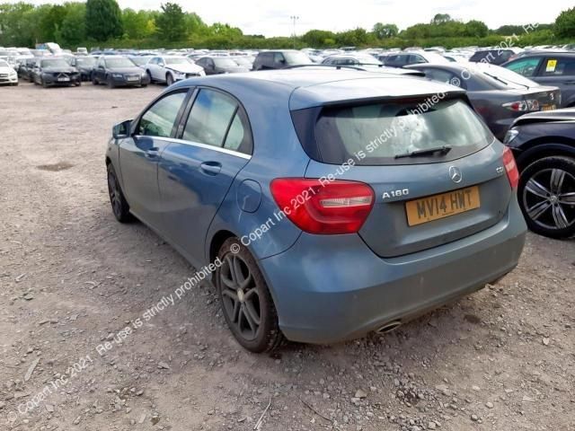 bontott MERCEDES-BENZ A-CLASS Jobb C Oszlop Burkolat