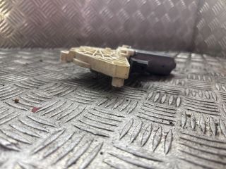 bontott MERCEDES-BENZ A-CLASS Jobb első Ablakemelő Motor