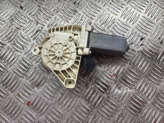 bontott MERCEDES-BENZ A-CLASS Jobb első Ablakemelő Motor