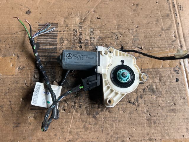 bontott MERCEDES-BENZ A-CLASS Jobb első Ablakemelő Motor