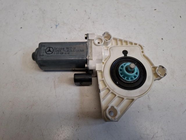 bontott MERCEDES-BENZ A-CLASS Jobb első Ablakemelő Motor