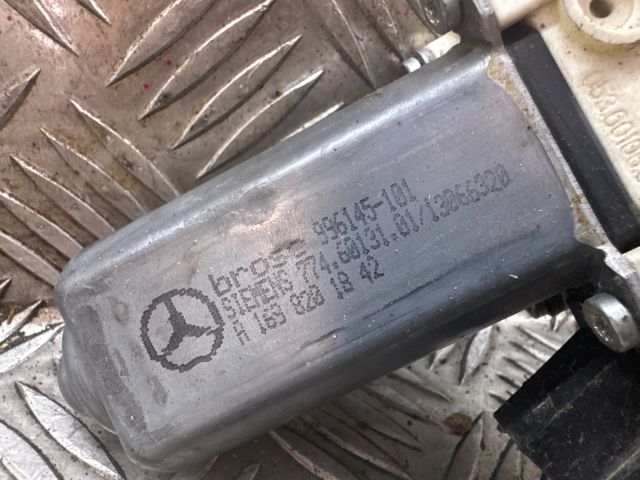 bontott MERCEDES-BENZ A-CLASS Jobb első Ablakemelő Motor