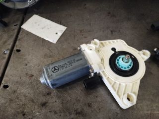 bontott MERCEDES-BENZ A-CLASS Jobb első Ablakemelő Motor