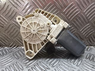 bontott MERCEDES-BENZ A-CLASS Jobb első Ablakemelő Motor