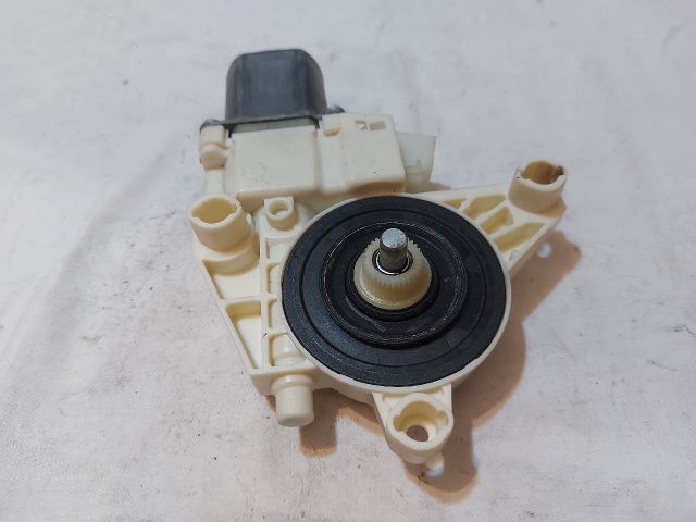 bontott MERCEDES-BENZ A-CLASS Jobb első Ablakemelő Motor