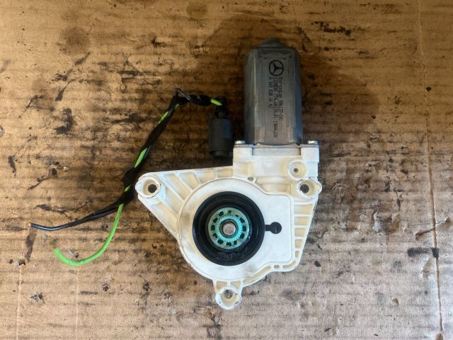 bontott MERCEDES-BENZ A-CLASS Jobb első Ablakemelő Motor