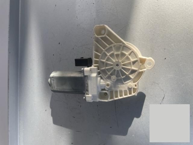 bontott MERCEDES-BENZ A-CLASS Jobb első Ablakemelő Motor