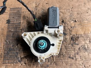 bontott MERCEDES-BENZ A-CLASS Jobb első Ablakemelő Motor