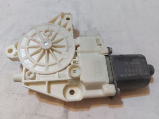 bontott MERCEDES-BENZ A-CLASS Jobb első Ablakemelő Motor