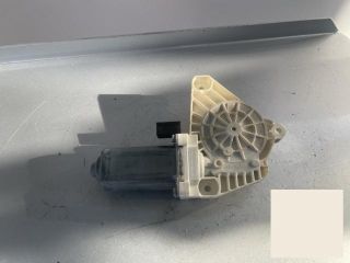 bontott MERCEDES-BENZ A-CLASS Jobb első Ablakemelő Motor