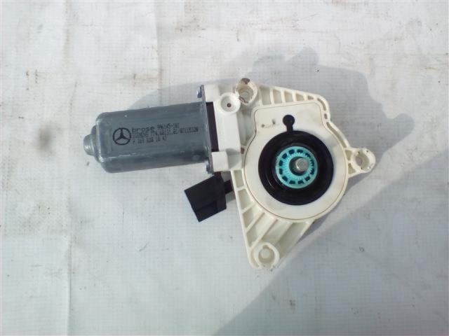 bontott MERCEDES-BENZ A-CLASS Jobb első Ablakemelő Motor