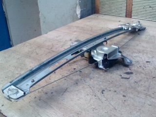 bontott MERCEDES-BENZ A-CLASS Jobb első Ablakemelő Szerkezet (Elektromos)