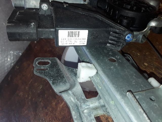 bontott MERCEDES-BENZ A-CLASS Jobb első Ablakemelő Szerkezet (Elektromos)