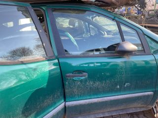 bontott MERCEDES-BENZ A-CLASS Jobb első Ajtó (Részeivel)