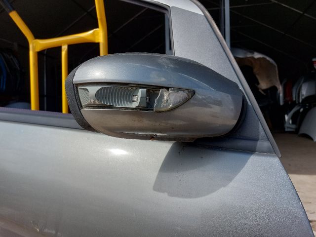 bontott MERCEDES-BENZ A-CLASS Jobb első Ajtó (Részeivel)