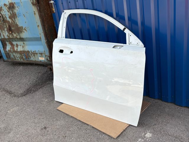 bontott MERCEDES-BENZ A-CLASS Jobb első Ajtó (Üres lemez)