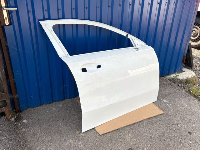 bontott MERCEDES-BENZ A-CLASS Jobb első Ajtó (Üres lemez)