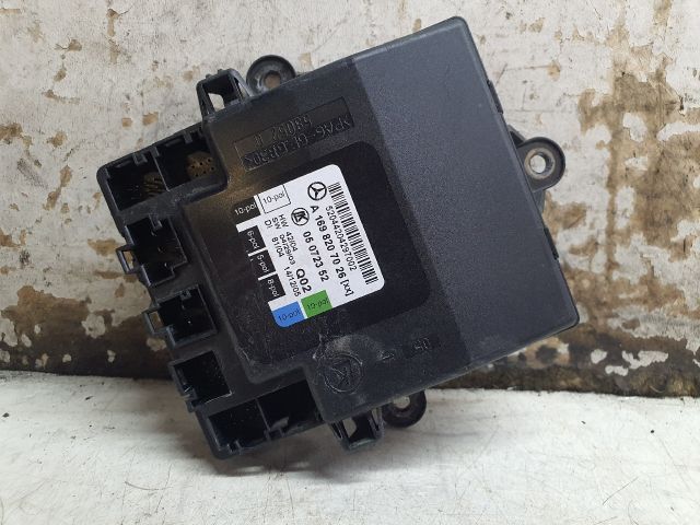 bontott MERCEDES-BENZ A-CLASS Jobb első Ajtó Vezérlőegység