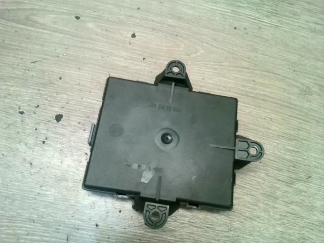 bontott MERCEDES-BENZ A-CLASS Jobb első Ajtó Vezérlőegység