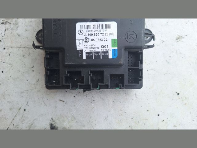 bontott MERCEDES-BENZ A-CLASS Jobb első Ajtó Vezérlőegység